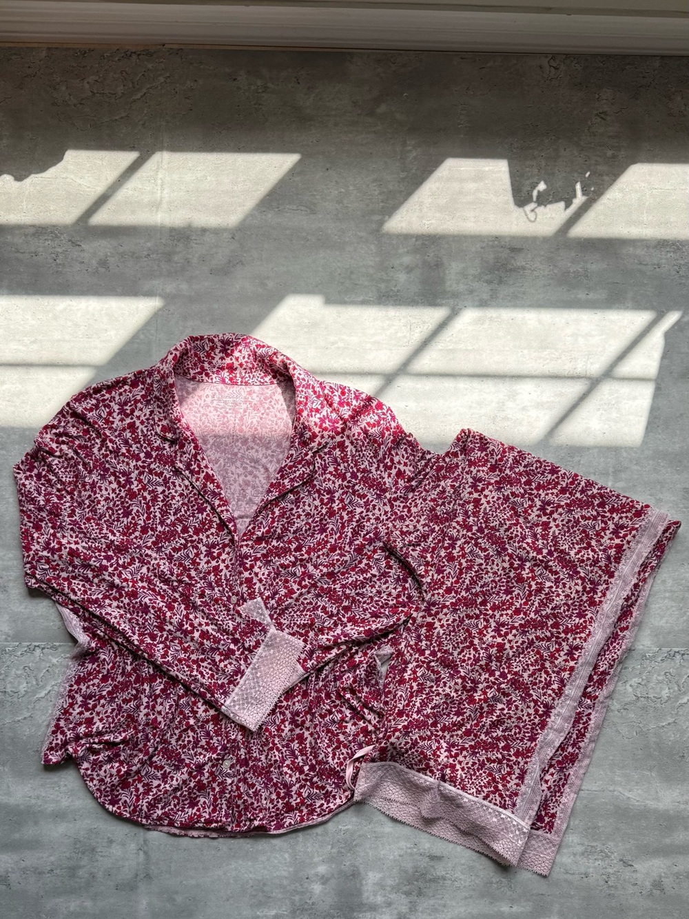 Victoria's Secret Pink & White Floral Button-Up Pajama Set